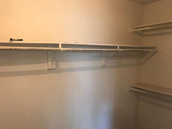 3rd image of 3407 Bamboo Ln