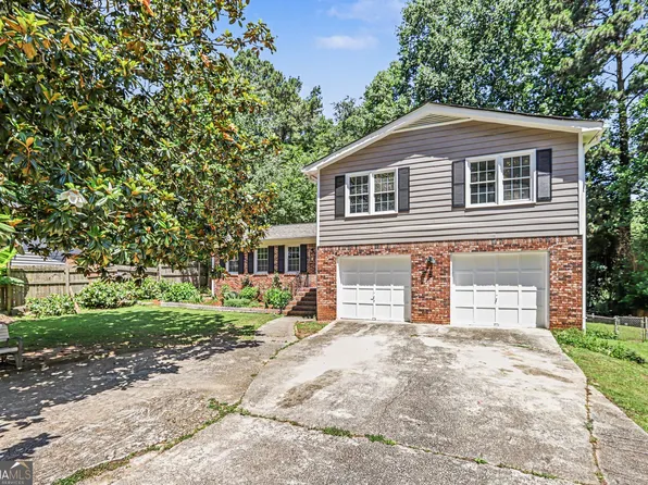 1638 Brantford Dr, Tucker, GA 30084