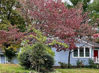 704 Elm Ave, South Pittsburg, TN 37380