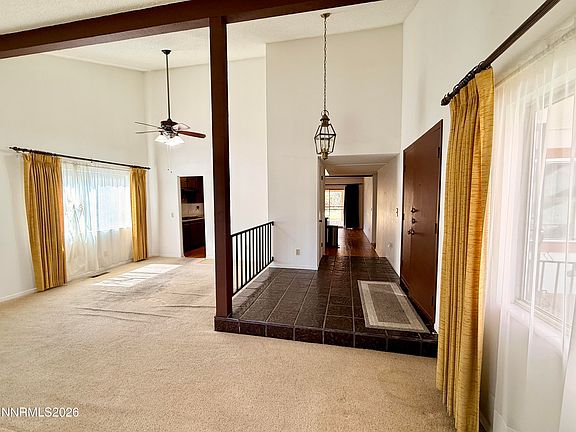 5th image of 4825 Cool Springs Dr