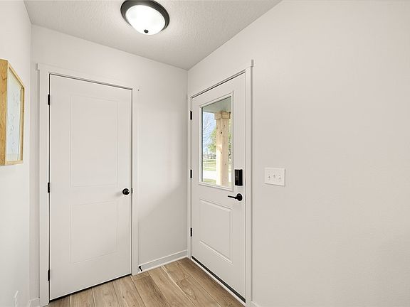 5th image of 321 Freedom Way