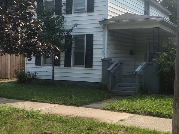 1062 Broadway Ave NW, Grand Rapids, MI 49504