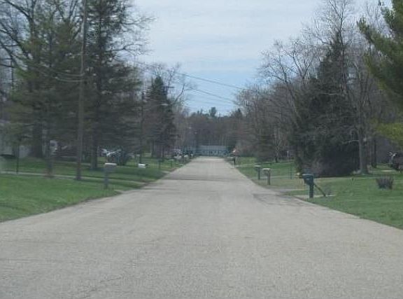 3rd image of 913 Karendale Ave