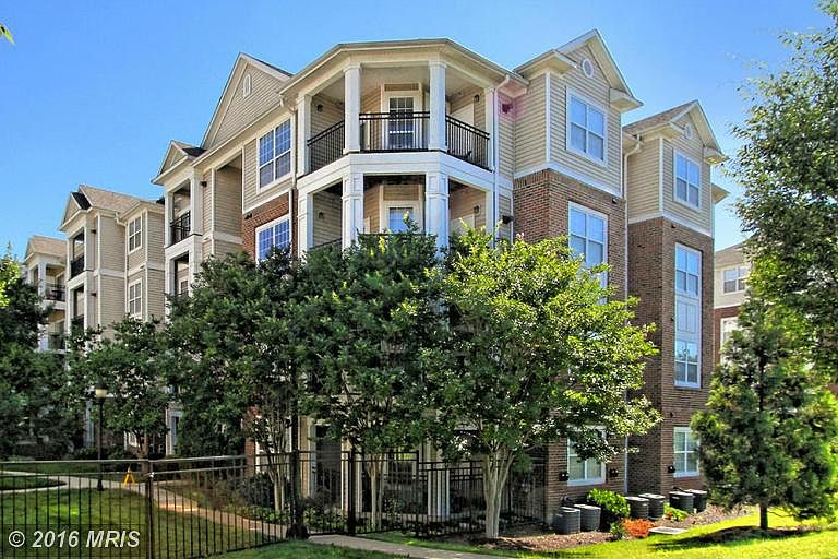 1st image of 12909 Centre Park Cir APT 106