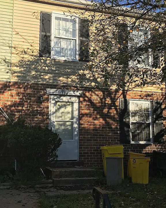1st image of 1830 Oriole Ct