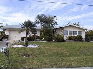 2053 SE 16th St, Cape Coral, FL 33990
