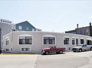 259 Kalamazoo St APT 2, South Haven, MI 49090