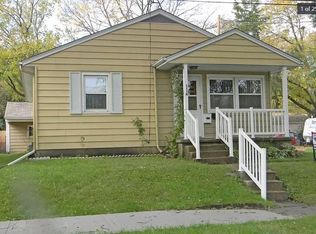 1114 11th St NW #1114, Cedar Rapids, IA 52405