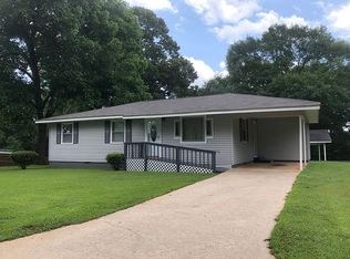 402 Church St, Valley, AL 36854