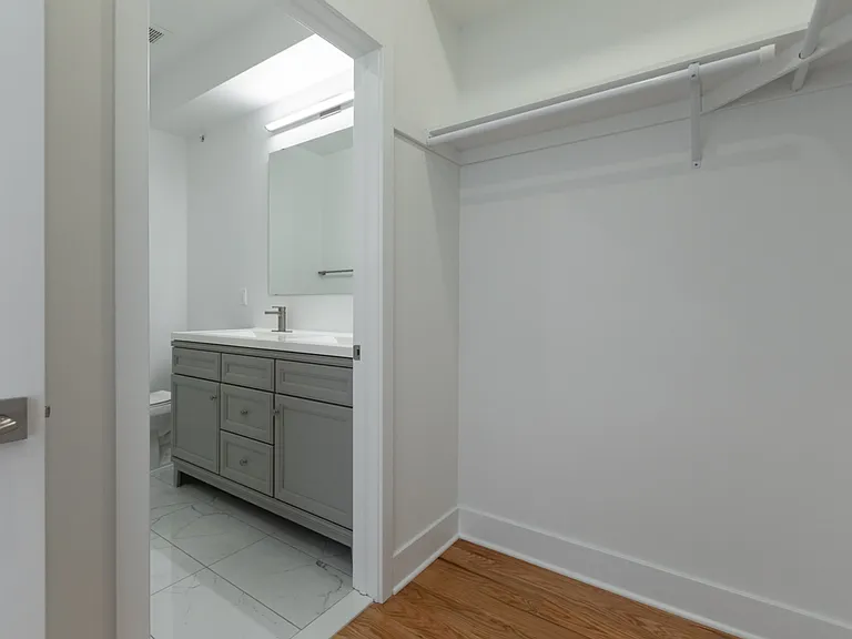 505 W Norris St #22 — Photo 6
