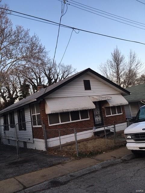 1st image of 6235 Greer Ave