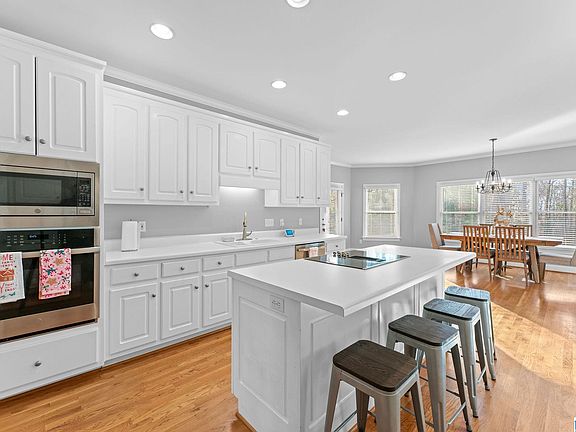 5th image of 11172 Patton Rd