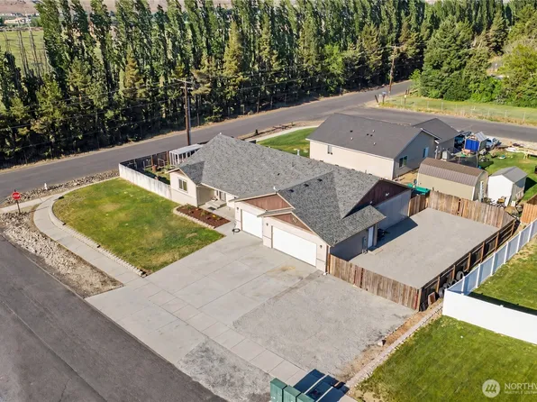 21 Ambrosia Lane, Malaga, WA 98828
