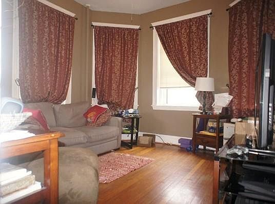 2nd image of 1576 Commonwealth Ave APT 5