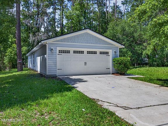 3rd image of 3029 Bessent Rd