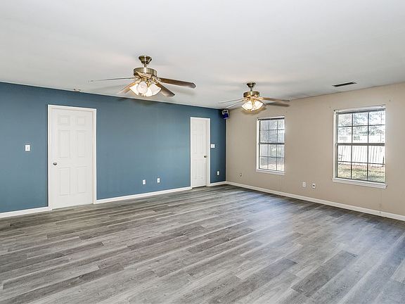 5th image of 1163 Shady Ln