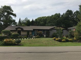 3330 Hastings Rd, Erie, PA 16506