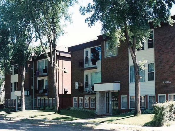 Windsor and Anola Apartments, 505 Clarence Ave S, Saskatoon, SK S7H 2C8