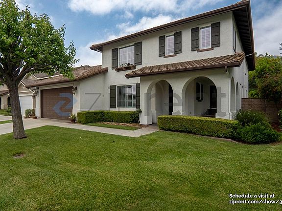 2nd image of 16766 Tamarind Ct