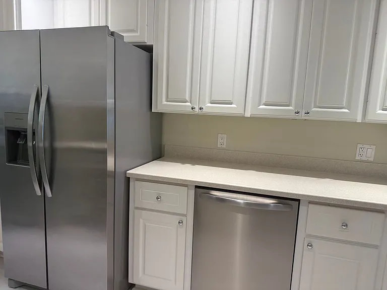 1603 Napoli Dr W — Photo 10