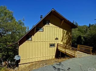 28637 Manitoba Dr, Lake Arrowhead, CA 92352