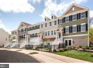 1816 Pinnacle Dr, Warrington, PA 18976