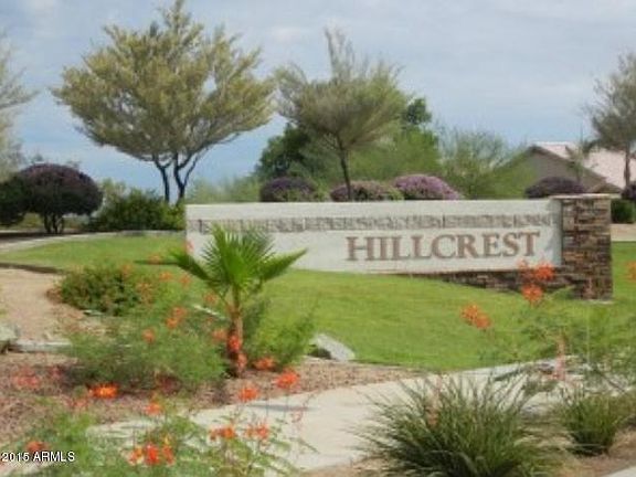 Hillcrest-Ranch-Entrance 2