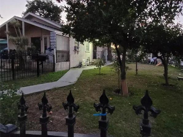 6523 Ajax Ave, Bell Gardens, CA 90201