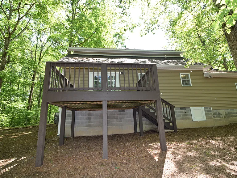 16605 Janet Dr — Photo 14