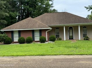 794 Highpoint Dr, Byram, MS 39272
