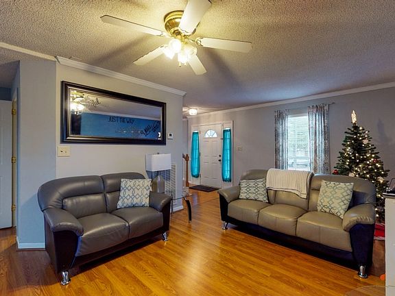 5th image of 1842 Timberline Pl