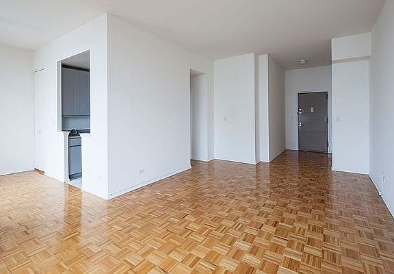4th image of 171 E 84th St APT 10A