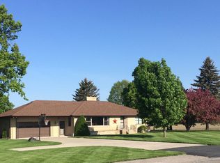 5590 Garfield Rd, Auburn, MI 48611