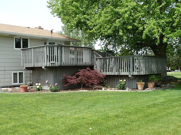 Rear view of deck