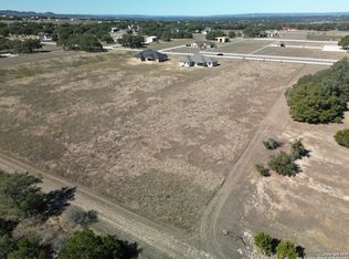 442 Horseshoe Fls, Bandera, TX 78003