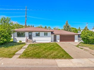 517 Riverview Dr E, Great Falls, MT 59404