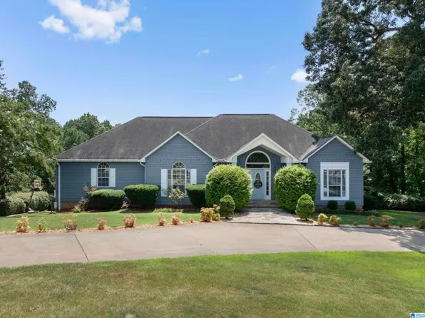 142 Sonnys Ln, Dora, AL 35062