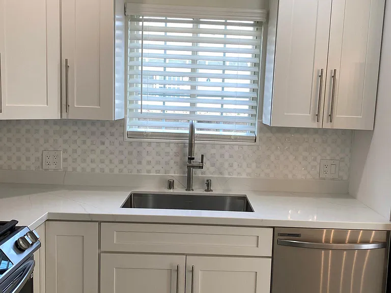 1020 N Lamer St — Photo 16