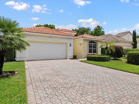 2nd image of 6027 Castle Lake Court