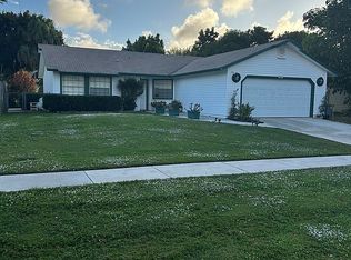 5137 El Claro Cir, West Palm Beach, FL 33415