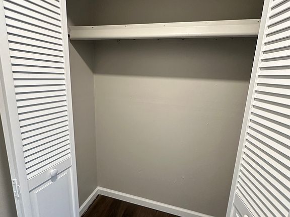 2nd image of 3118 W 14th St APT 104