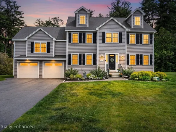 27-27A Devonshire Dr, Billerica, MA 01821