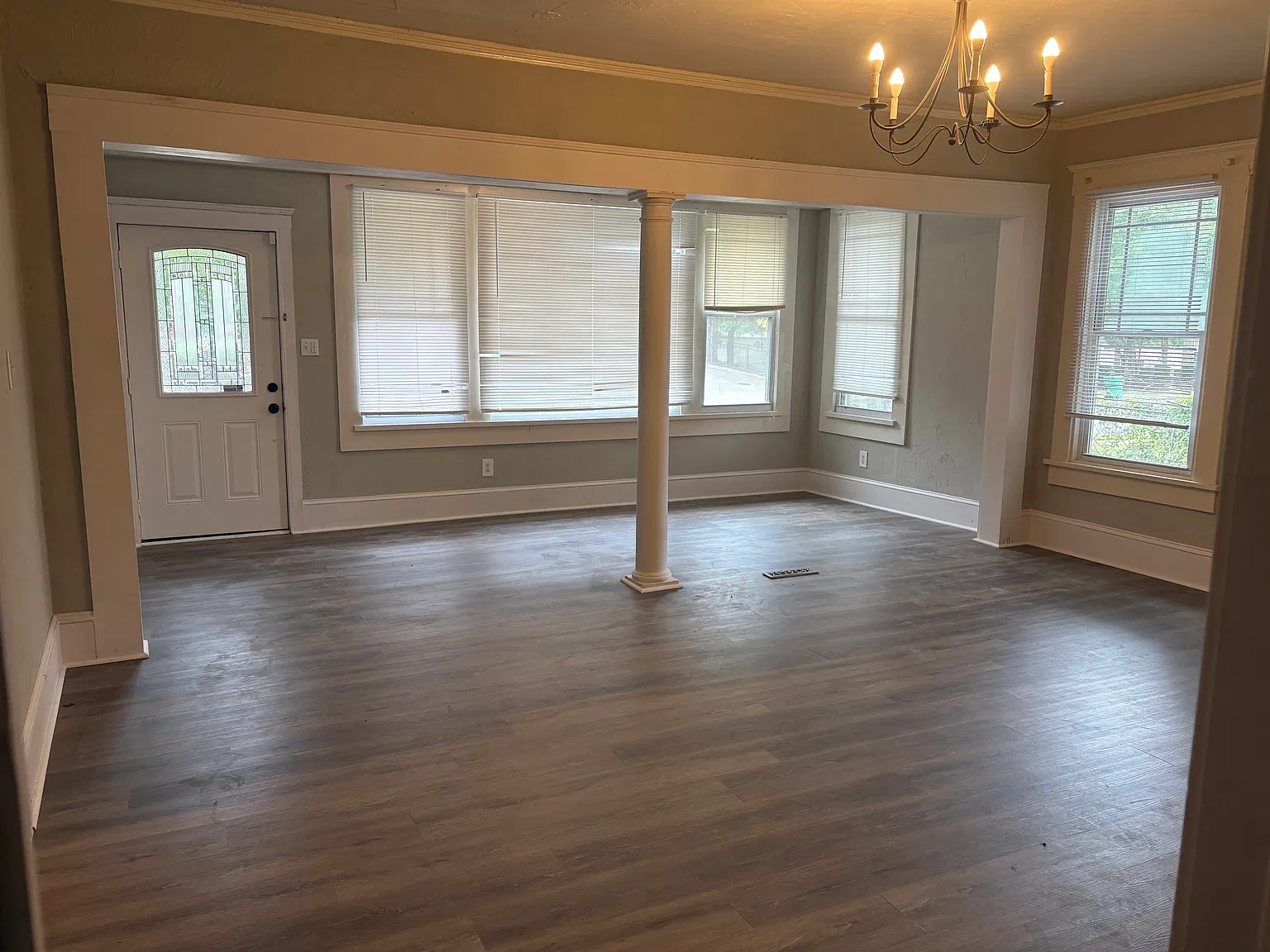 3 bed, 1650 sqft, $2,700 — Photo 3