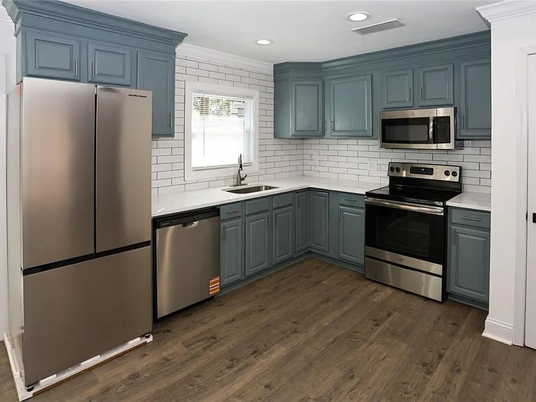 1508 Peachcrest Rd — Photo 7
