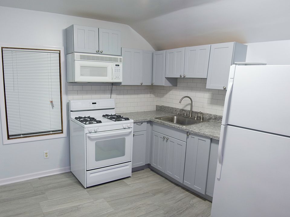 1st image of 1795 Blair Ave