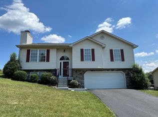 1819 Bloomfield Ave, Roanoke, VA 24012