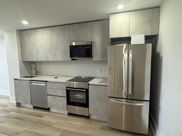 1 W Main St #506
