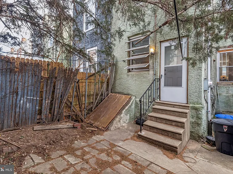 2952 Tulip St — Photo 10