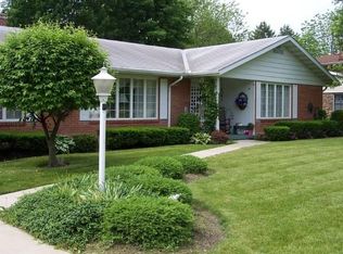 1721 Imperial Ln, Findlay, OH 45840