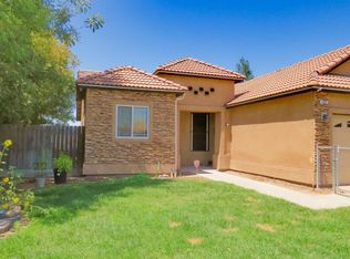 127 S Koleen Ave, Kerman, CA 93630